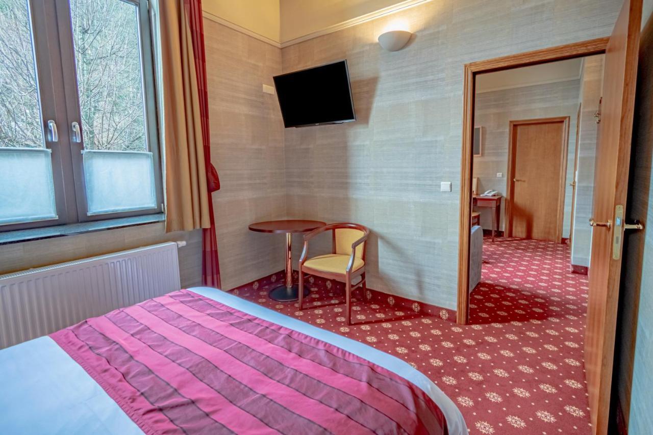 Hotel Des Comtes دربي المظهر الخارجي الصورة